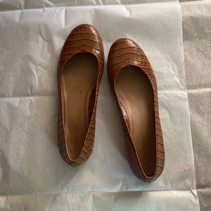 Vionic Leather Round Toe Flats Hannah Croc in Espresso 9 G6